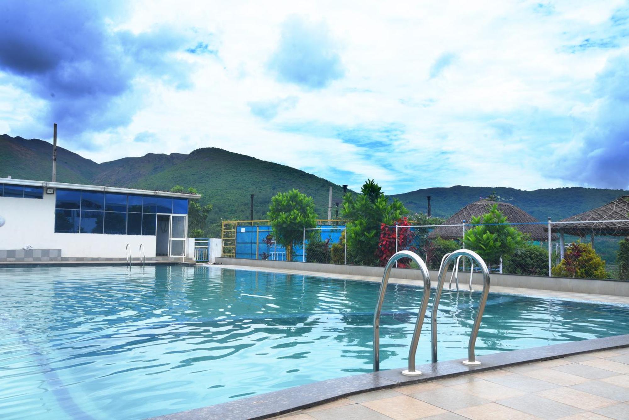 Vana Resort Араку Екстериор снимка